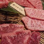 肉ばんざい - 