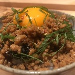 焼き鳥 とりら - 土鍋鳥そぼろ飯完成！