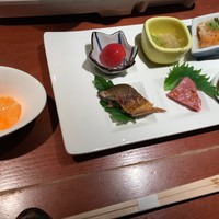 飛騨牛一頭家 馬喰一代 長良本家 - 