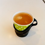 美唄焼鳥・惣菜 炎 - 美唄焼鳥・惣菜 炎 フクハラ西18条店＠帯広　ホットコーヒー（100円）