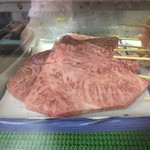 成田家 - 冷蔵ケース