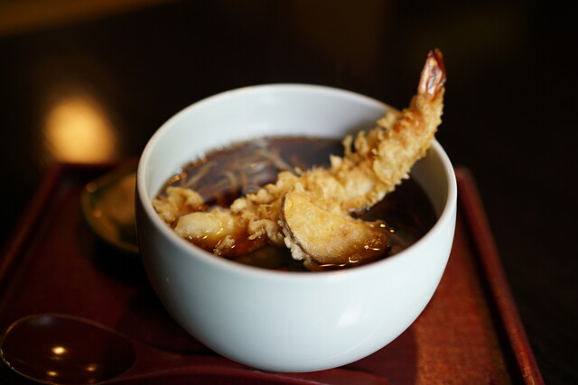 こんにちわんこそば こんにちワニ 【3歳 4歳からの絵本】 (わははは!ことばあそびブック