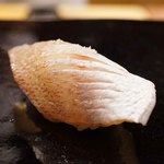 日本橋蛎殻町 すぎた - 富山県の春子(カスゴ)