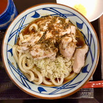 Marugame Seimen - (夏限定)鶏チャーシューねぎだれぶっかけ(冷並) 640円