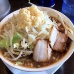 ガツ盛りラーメン みちる屋 - 