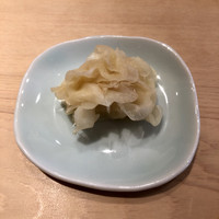 高柿の鮨 - ガリ