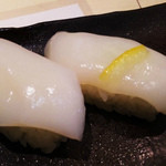 さんきゅう水産 魚河岸寿司 板前にぎり - もんごいか　2貫150円