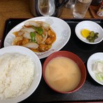 大明飯店