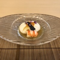 山玄茶 - 先付　胡麻豆腐ウニ乗せ