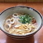 Teuchi Udon Fujii - 七味を落として少し待つ