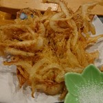 栄寿し総本店 - 天ぷら
      お塩でいただきます