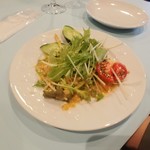 ビーアンドダブリュー - 前菜のサラダ