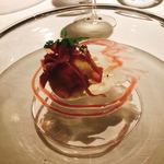 リストランテ サクラ - 淡路の鱧のフリット 自家製ヨーグルトのソースと赤玉ねぎの甘酸っぱいソース