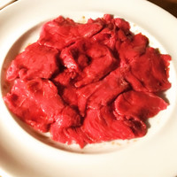 カルネジーオ イースト - 