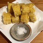 Sobadokoroisseian - トウモロコシの天ぷら（650円）