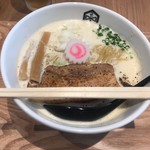 Menya Tasuki - 鶏白湯そば