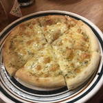 みふく - ガーリックピザ