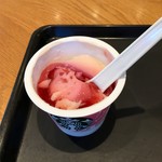 スターバックスコーヒー - ピーチプリンwithラズベリーソース346円