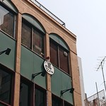 ひだりうま アンド エイワン - 