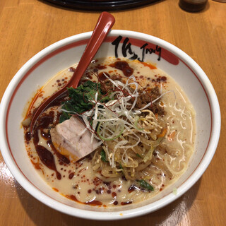 匠 - 麻辣担担冷麺  1050円