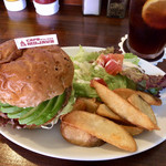 CAFE MOJAVE - アボカドサルサバーガー