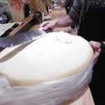 マンジャ エ ベーヴィ!! - カット直前のラスパドゥーラ