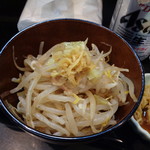 自家製麺 No11 - 野菜はあとで麺と一緒に食べる