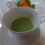 카페 앗삼 - グリンピーススープ
