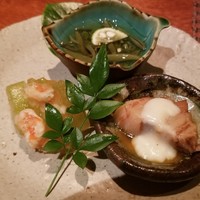 月 - 【前菜】冬瓜の冷製　ジュンサイ 土佐酢　白金豚の角煮