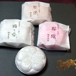 虎屋 JR京都伊勢丹店 - 