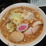 ラーメン食堂 縁 - ガリ豚パンチ中豚