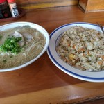 長崎屋 - おなじみ焼きめしセット