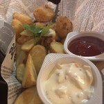 HUB - フィッシュアンドチップス（ｱｯﾌﾟ２）