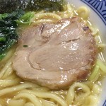 Tonkotsushouyutsubomi - ラーメン 豚めし