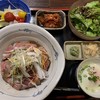 備長炭焼肉としゃぶしゃぶ 仔虎 国分町店