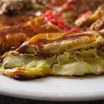 Yoshida Okonomiyaki - キャベツの甘味、ふわ＆とろっと