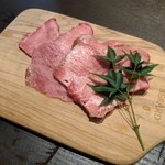 おにく亭 - 上タン塩