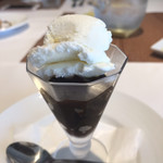 ピアット スズキ チンクエ - コーヒーゼリー ミルクシャーベット 苦いコーヒーとサラッとしたシャーベットが食後にピッタリ