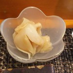 玄海鮨 - ガリ  別盛りで