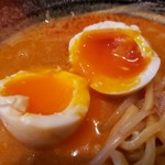 麺屋路三 - 半熟味玉！