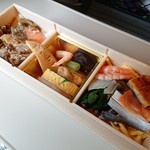 Toukyou Shun Sai Chuuou Ichi - 皇居外苑幕の内弁当(1,490円)