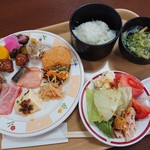 青森センターホテル - 雑な盛り付け