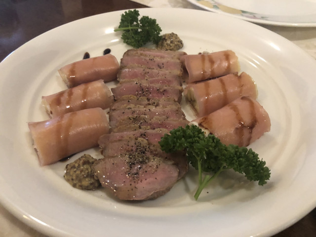 Catre Feuilies photo 2