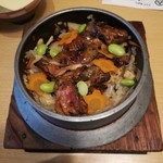 Iroha - とり釜飯はお肉ふっくら香ばしく