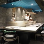 銀座焼肉 Salon de AgingBeef - フロアのカウンター席