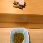 鮨 尚充 - アワビと肝醤油