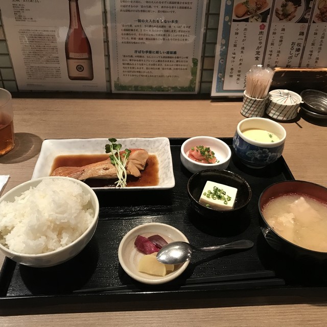 銘酒 魚の家 新橋 居酒屋 食べログ