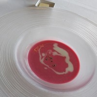 エスカーレ ホテルモントレ グラスミア大阪 - ビーツとトマトの冷製スープ！おいしい