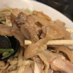 野菜みそラーメン 鬼首 - コリッコリの親鶏