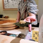寿し道 桜田 - 香り高い海苔に寿司飯